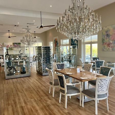 Asara Wine Estate & Hotel Стеленбош Екстериор снимка