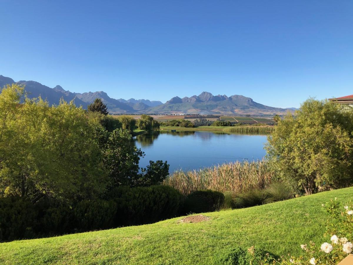Asara Wine Estate & Hotel Стеленбош Екстериор снимка