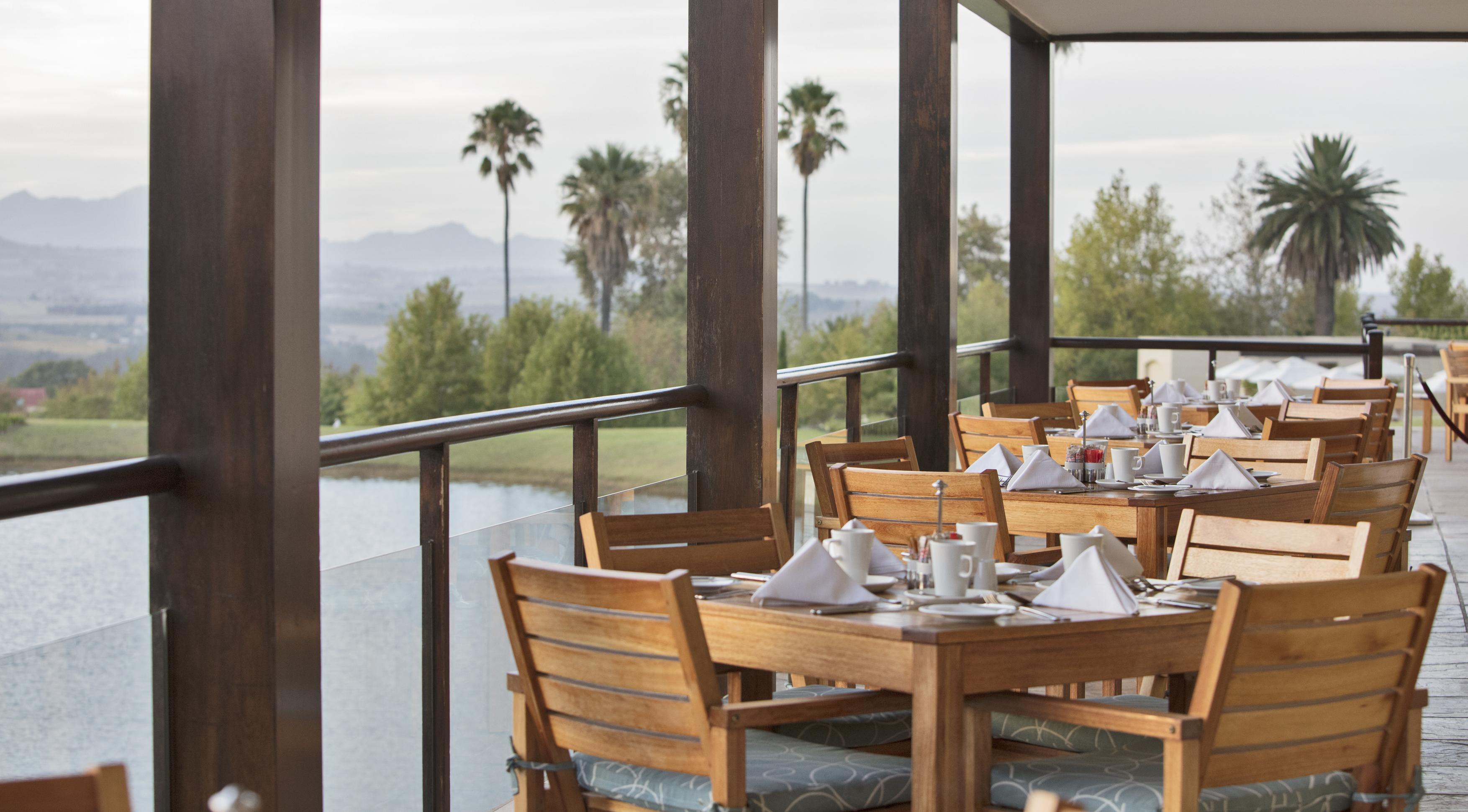 Asara Wine Estate & Hotel Стеленбош Екстериор снимка