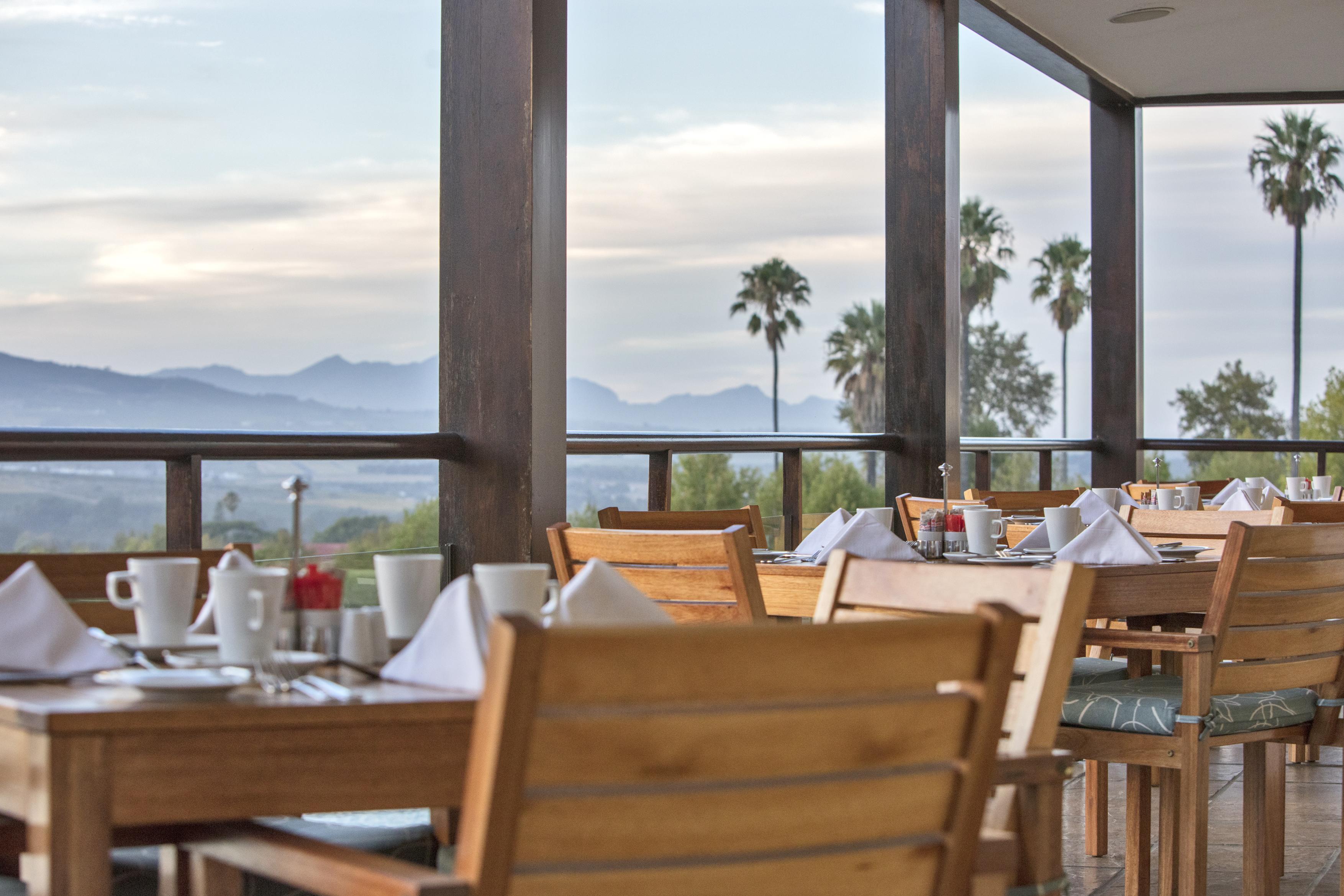 Asara Wine Estate & Hotel Стеленбош Екстериор снимка