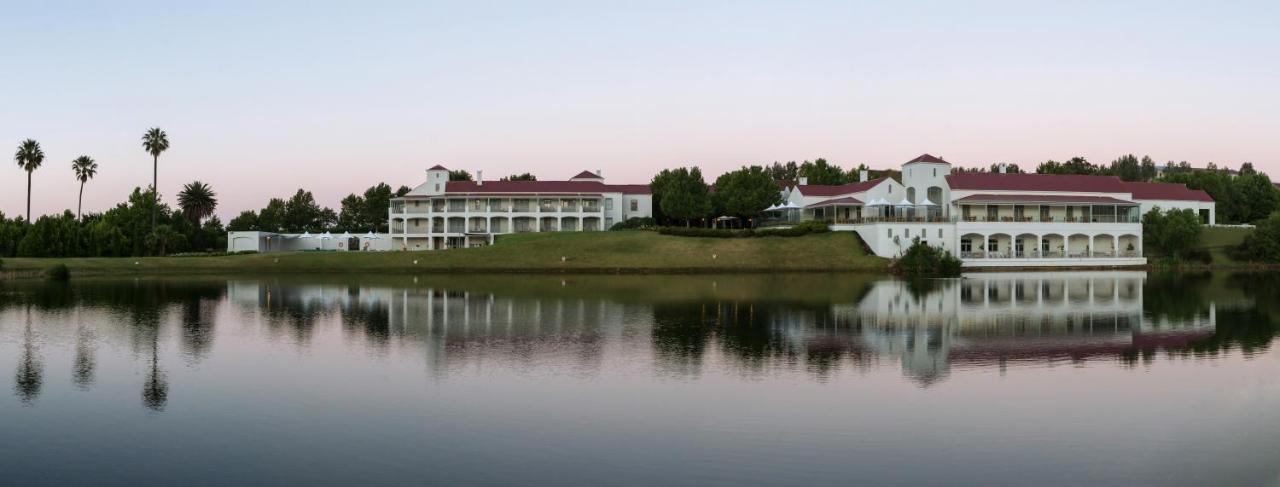 Asara Wine Estate & Hotel Стеленбош Екстериор снимка