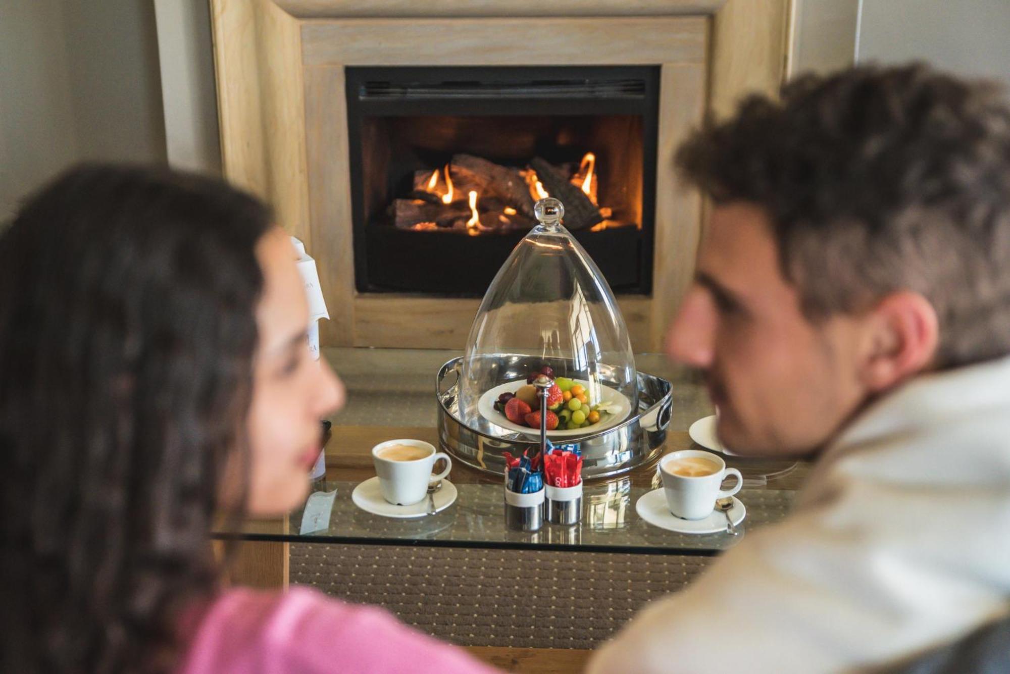 Asara Wine Estate & Hotel Стеленбош Екстериор снимка