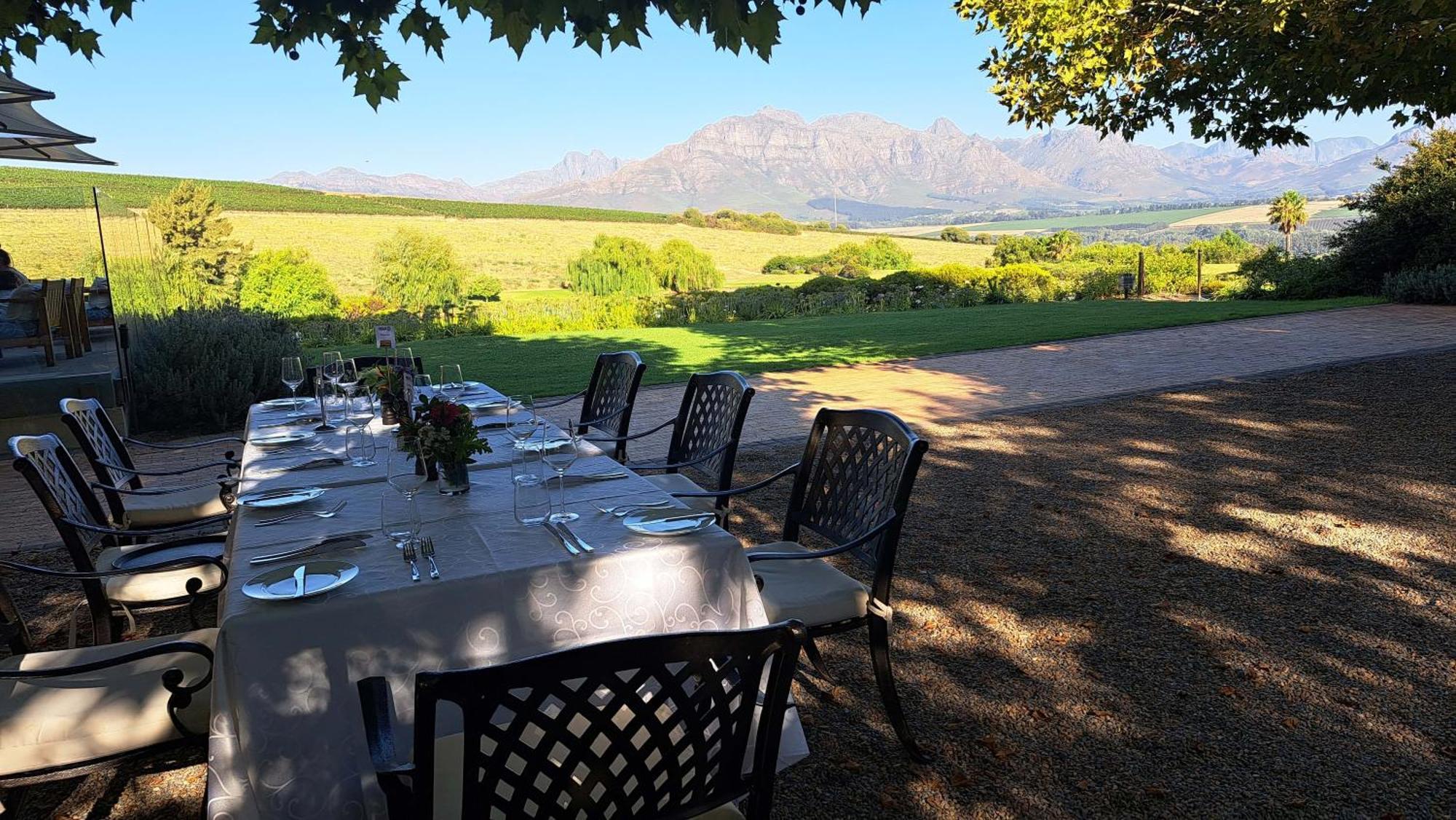 Asara Wine Estate & Hotel Стеленбош Екстериор снимка
