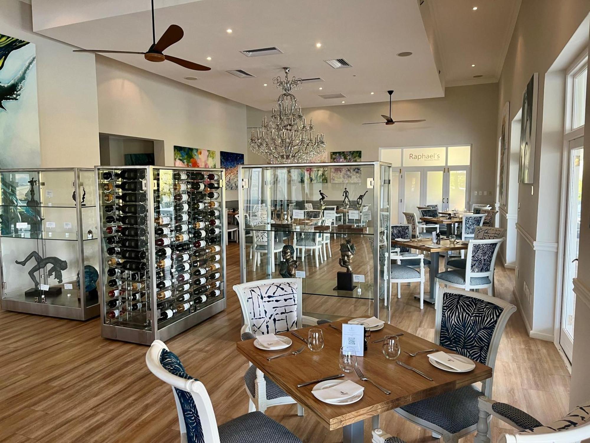 Asara Wine Estate & Hotel Стеленбош Екстериор снимка