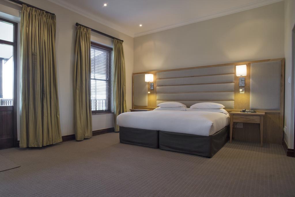 Asara Wine Estate & Hotel Стеленбош Екстериор снимка